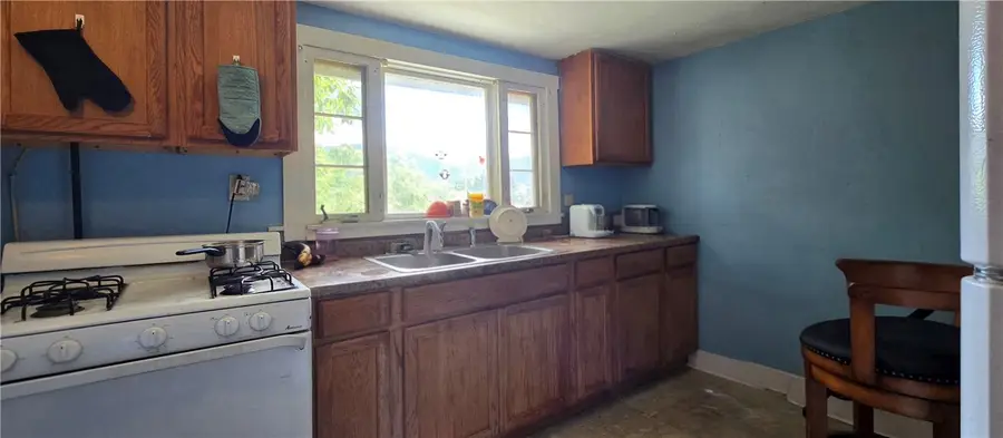 1736 Grand Central Avenue, Elmira, NY 14903 - #2
