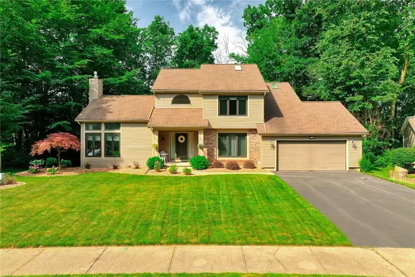 116 Brush Creek Drive, Rochester, NY 14612