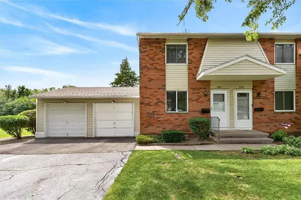 222 Fox Run, Rochester, NY 14606