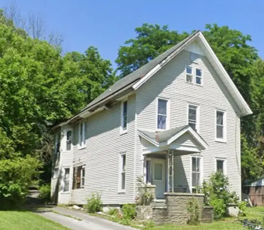137 Caroline Street, Clyde, NY 14433