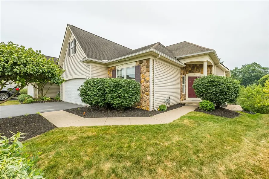 1100 Yorkshire Way, Victor, NY 14564 - #2