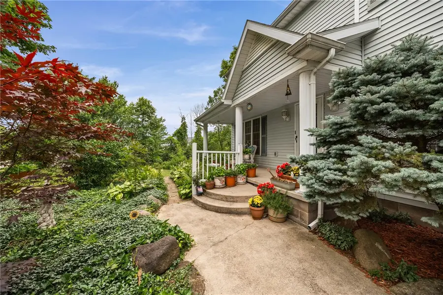 8 Summer Ridge Circle, Brockport, NY 14420 - #3