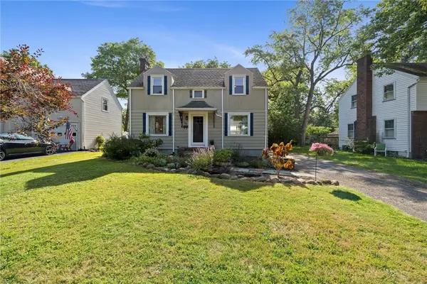 94 Meadow Drive, Rochester, NY 14618