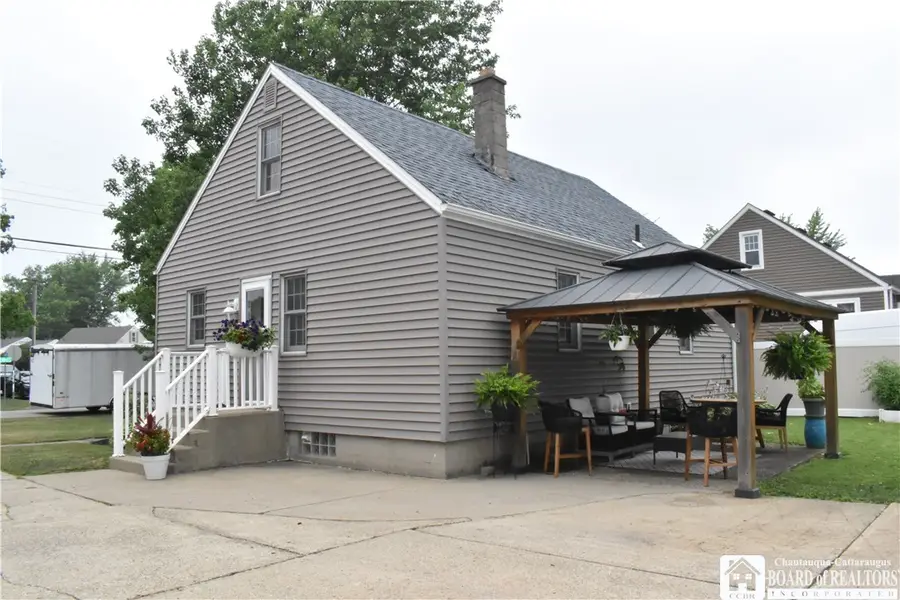 5639 West Lane, Lake View, NY 14085 - #2