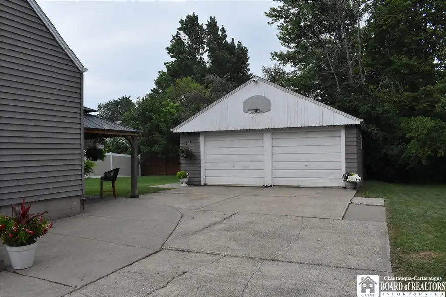 5639 West Lane, Lake View, NY 14085 - #3