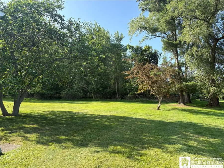 14 Sunset Drive, Fredonia, NY 14063 - #3