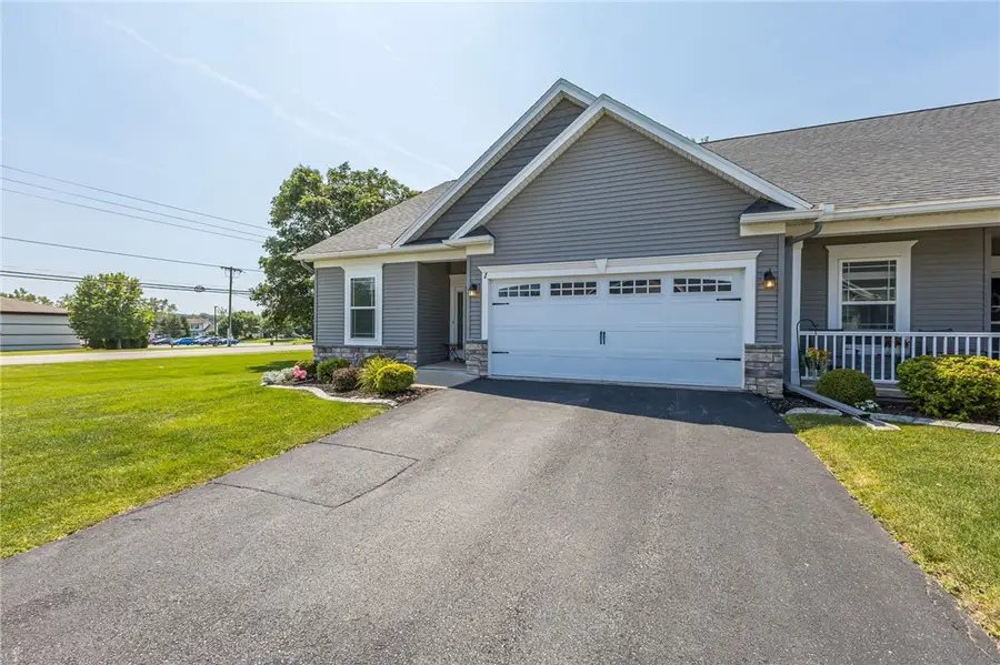 1 Cedar Cove Trail, Rochester, NY 14606 - #2
