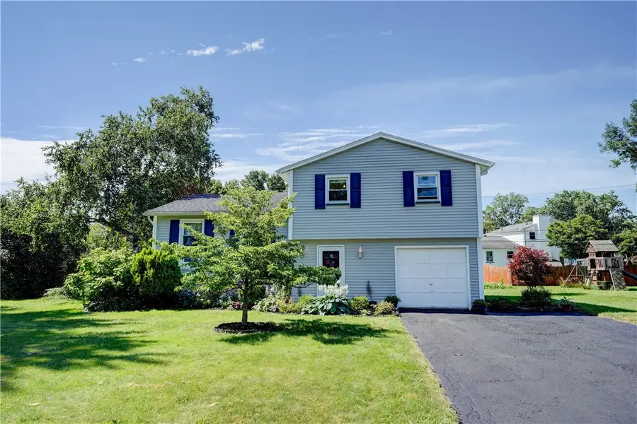 225 Cross Gates Rd, Rochester, NY 14606 - #2