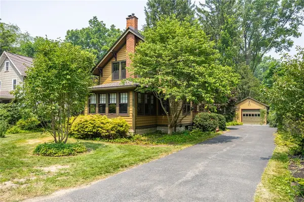 6 Line Street, Pittsford, NY 14534