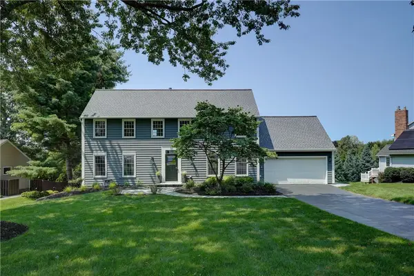 43 Cambric Circle, Pittsford, NY 14534