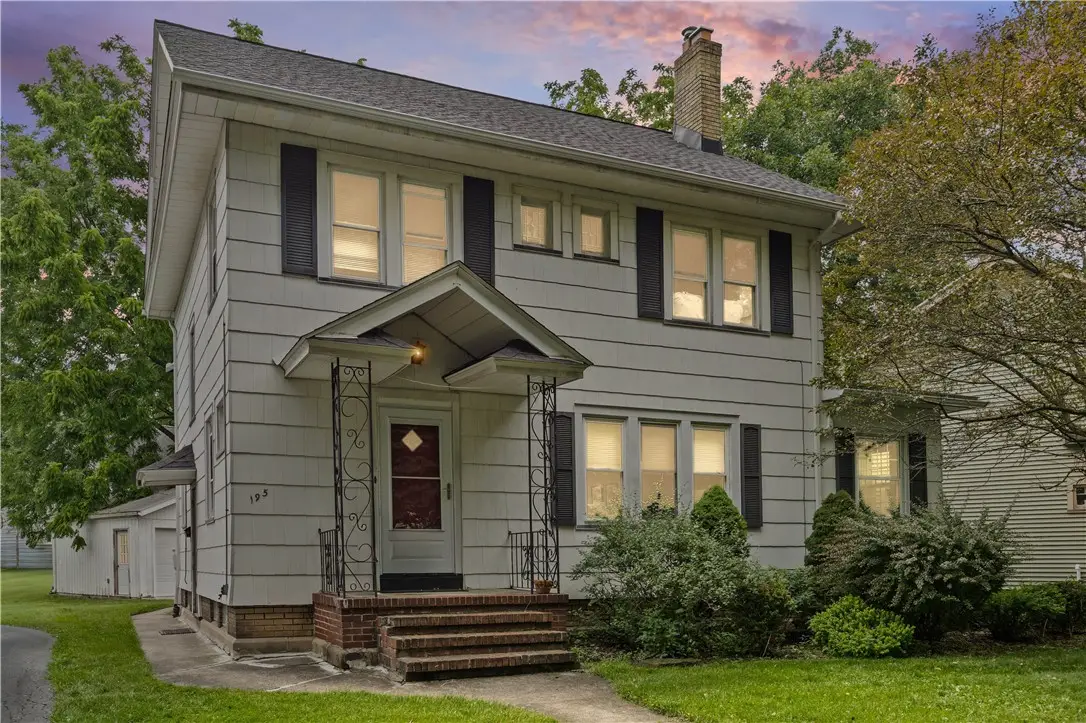 195 Saint Regis Drive S, Rochester, NY 14618 - #1