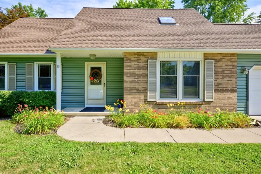 10 Slate Drive, North Chili, NY 14514 - #2