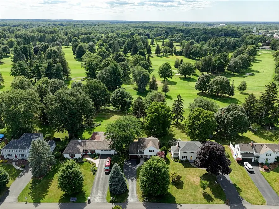 132 Ridgemont Drive, Rochester, NY 14626 - #2