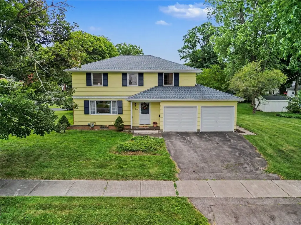 160 Chadwell Rd, Rochester, NY 14609 - #1