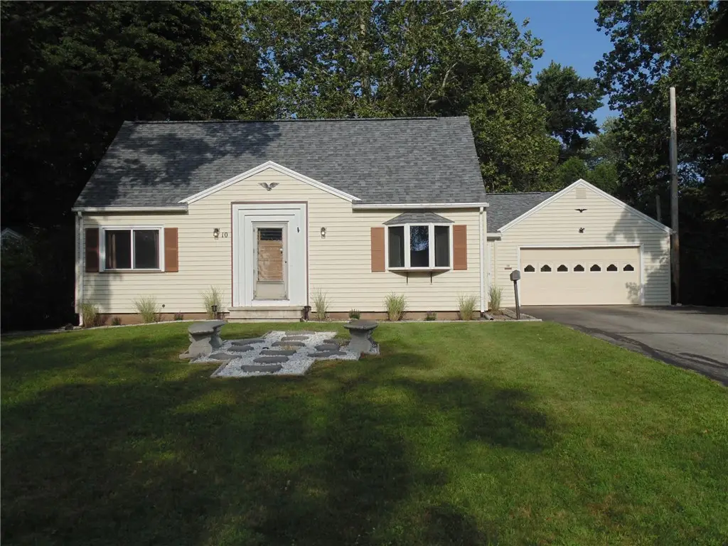 10 San Mateo Road, Rochester, NY 14624 - #1