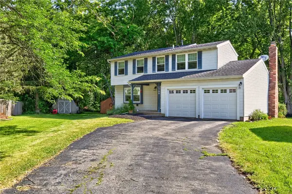 1590 Sweetbrier Lane, Walworth, NY 14568