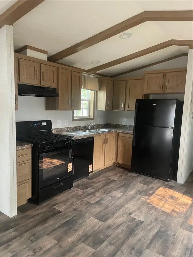 98 Northrup Lane, Farmington, NY 14425 - #3