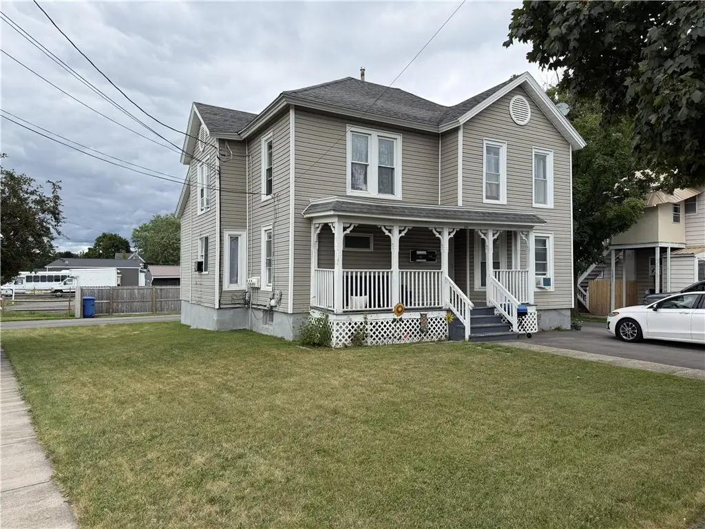 202 Van Buren Street, Newark, NY 14513 - #1