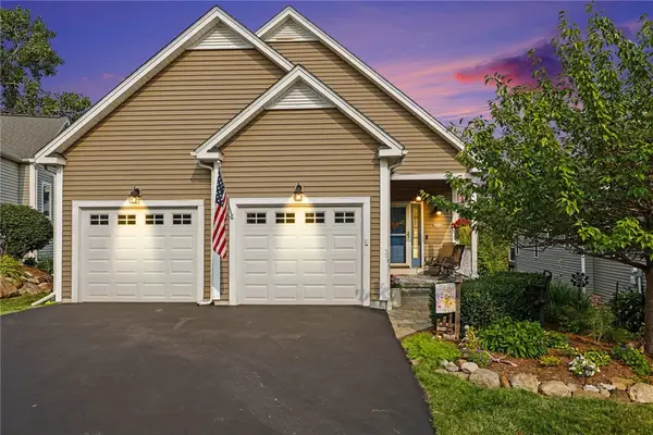 5547 Lakewood Trail, Canandaigua, NY 14424