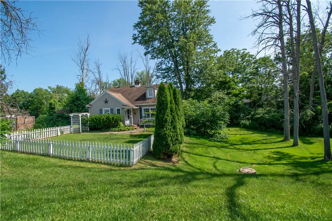 408 E Main Street, Waterloo, NY 13165 - #1