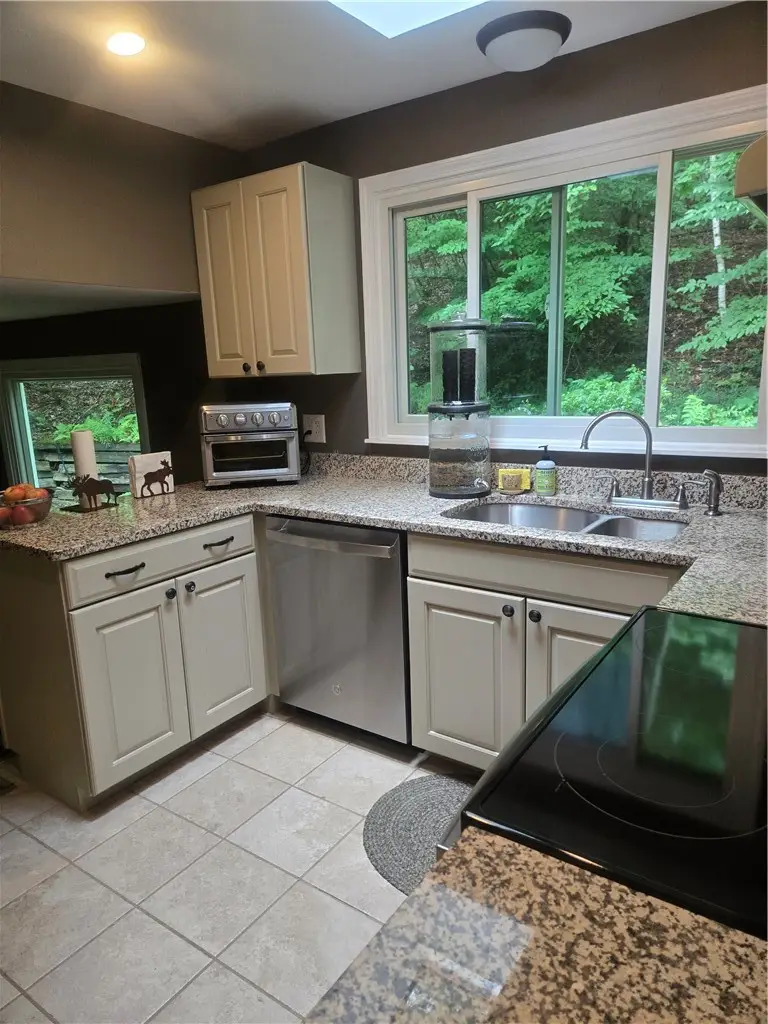 9 Highland Drive, Corning, NY 14830 - #3
