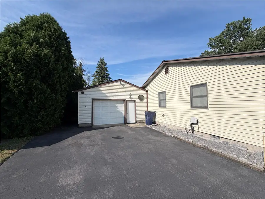 71 Garden Street, Seneca Falls, NY 13148 - #3