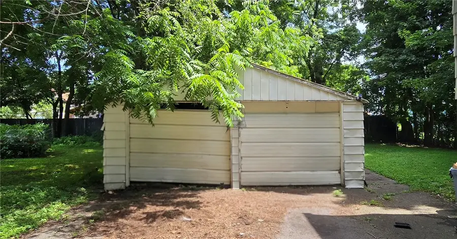711 Kinyon Street, Elmira, NY 14904 - #2