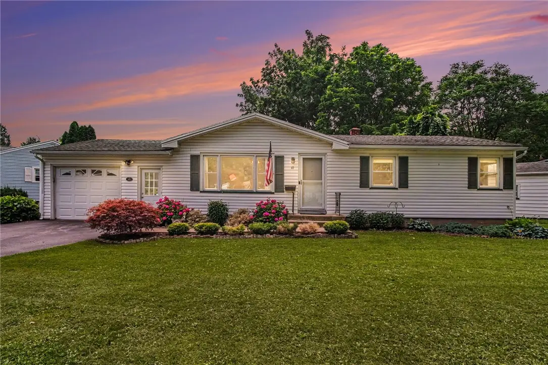 41 N Lansing Circle, Rochester, NY 14624 - #1