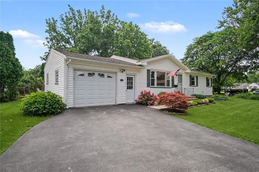 41 N Lansing Circle, Rochester, NY 14624 - #3