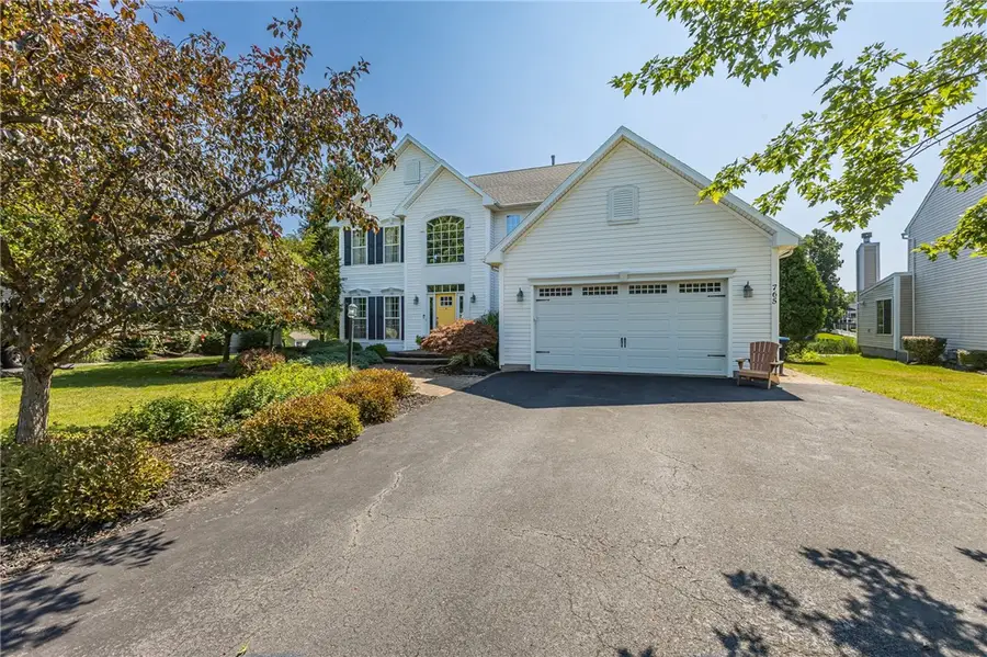 765 Duck Hollow, Victor, NY 14564 - #3