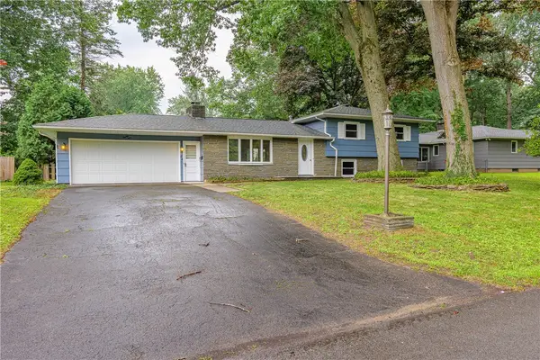 84 Eastwood, Rochester, NY 14622