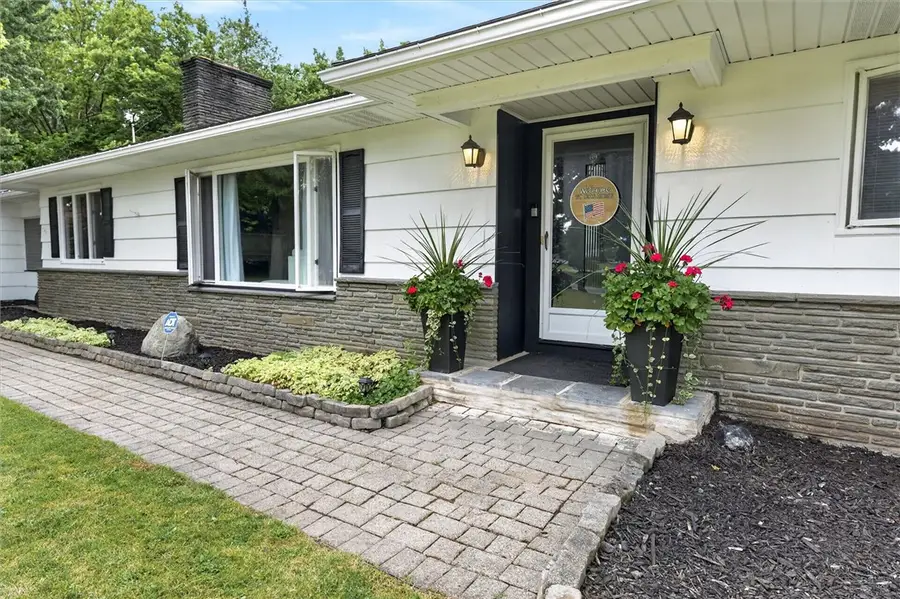 33 Greenbriar Drive, Rochester, NY 14624 - #3