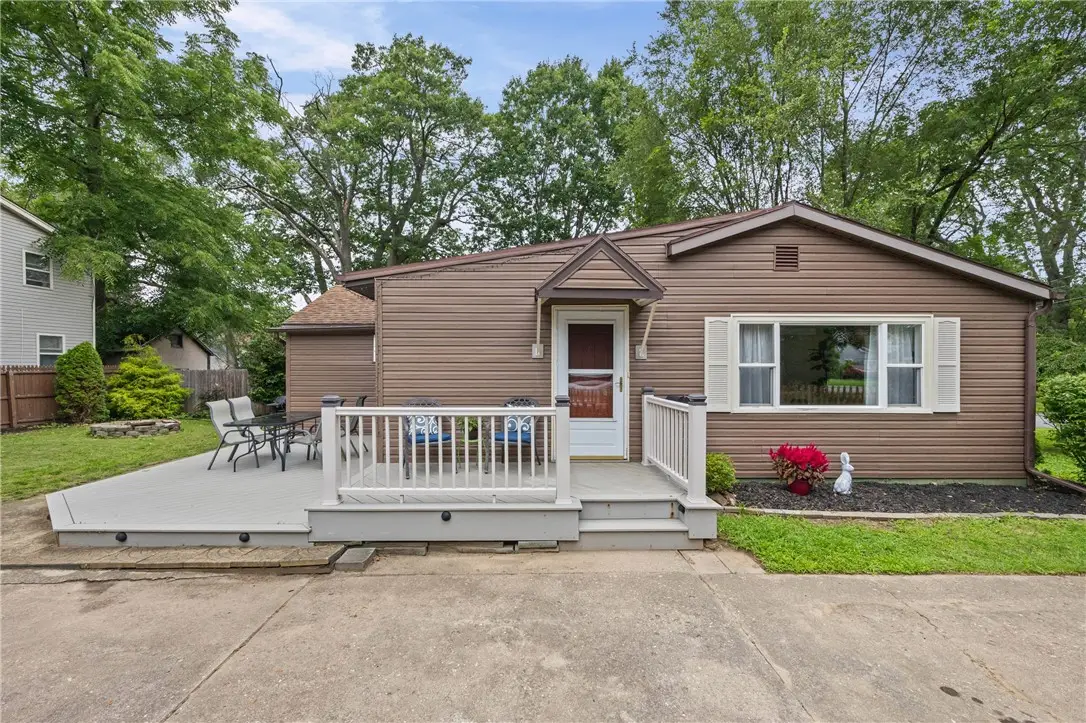 11 Seacliffe Road, Rochester, NY 14622 - #1