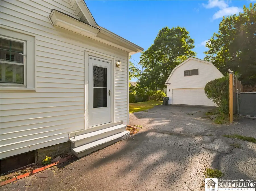 15 Chautauqua Avenue, Jamestown, NY 14701 - #3