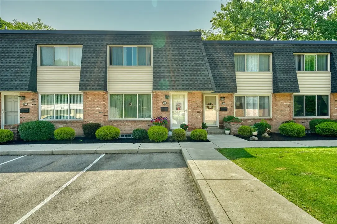 254 Penn Ln, Rochester, NY 14625 - #1