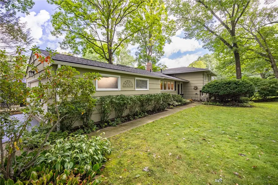 20 Kimberly Road, Pittsford, NY 14534 - #3