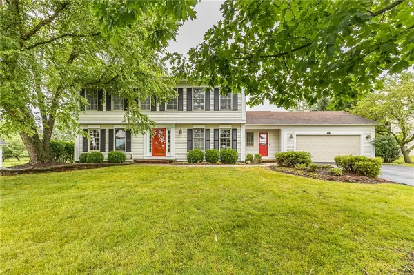 9 Wild Berry Lane, Pittsford, NY 14534
