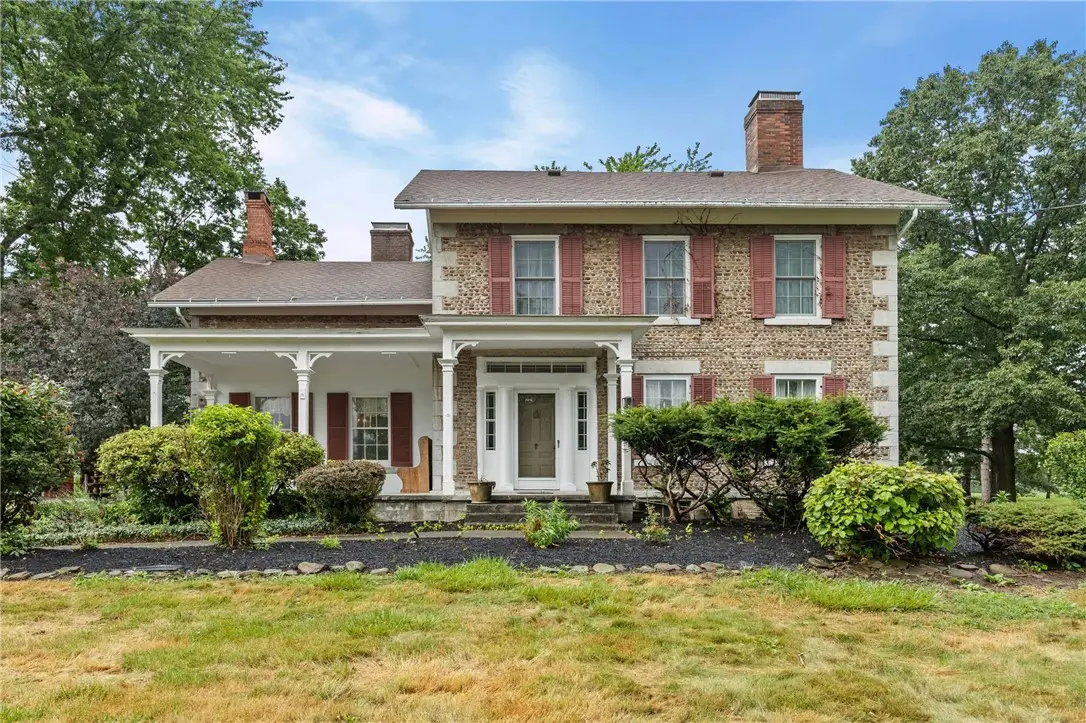 2631 Quaker Rd, Palmyra, NY 14522 - #1