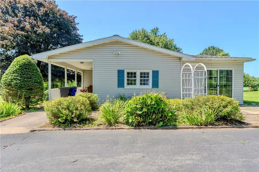 4126 Holley Byron Road, Holley, NY 14470 - #3