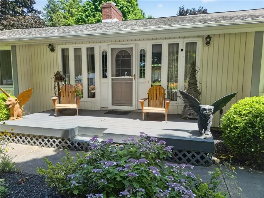 6180 Willow Drive, Williamson, NY 14589 - #2