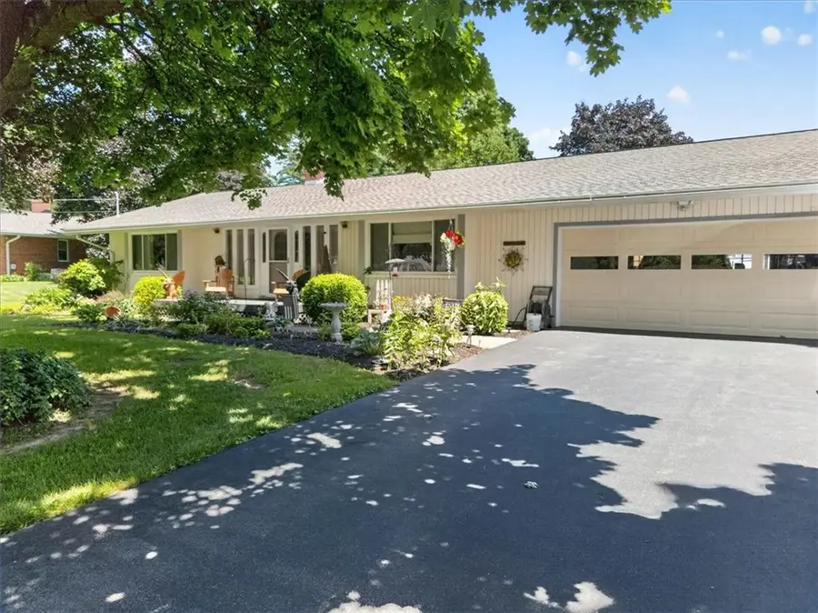 6180 Willow Drive, Williamson, NY 14589 - #3