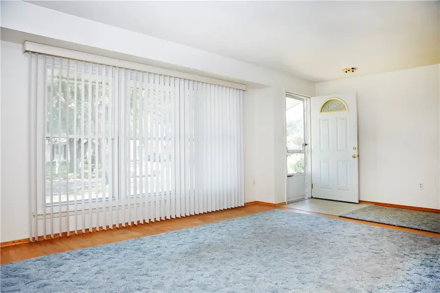 15 Elmford Road, Rochester, NY 14606 - #3