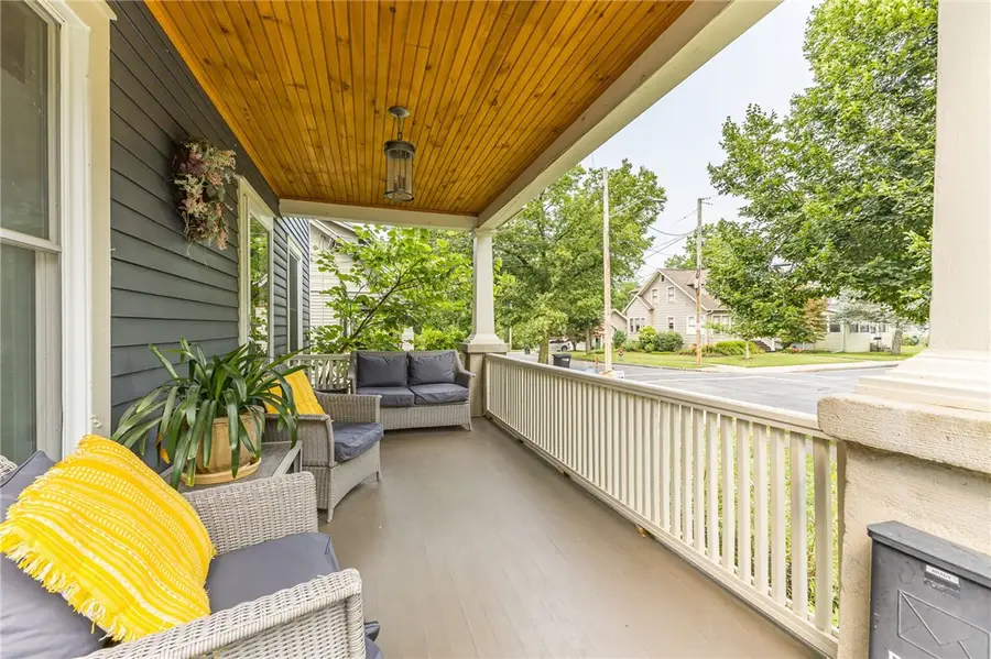 129 Park Ave, Canandaigua, NY 14424 - #3