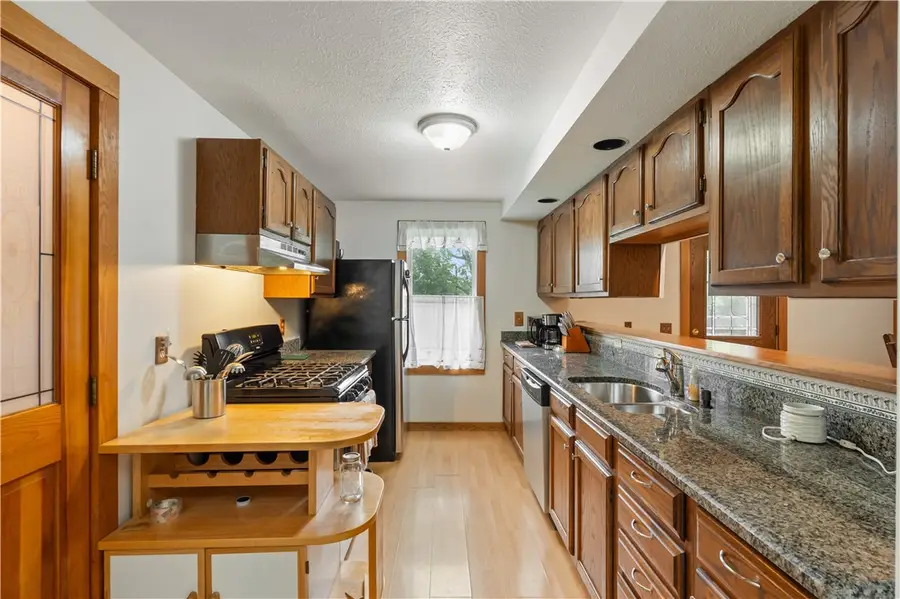 6820 Cadyville Rd, Livonia, NY 14487 - #3