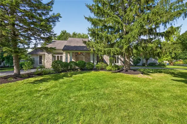 2 Sutton Point, Pittsford, NY 14534