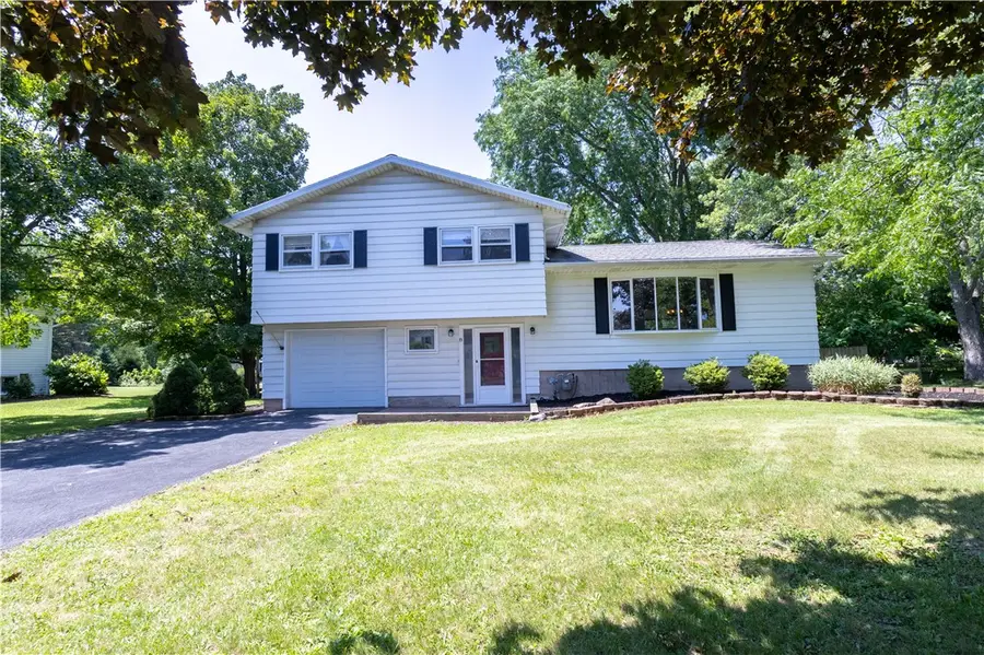 8 Lomar Drive, Geneva, NY 14456 - #2