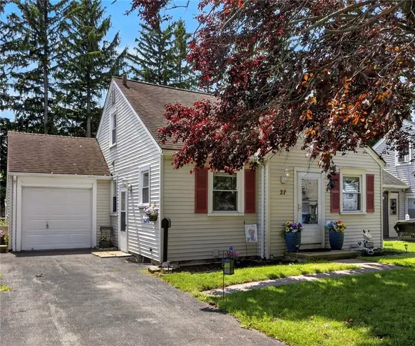 27 Dewain Street, Rochester, NY 14615