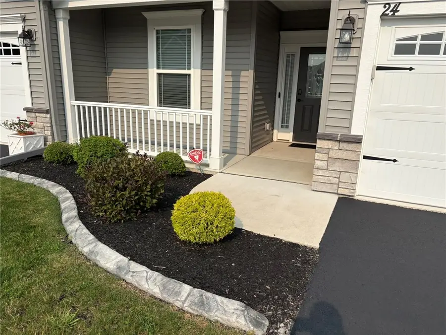 24 Timber Creek, Rochester, NY 14606 - #2