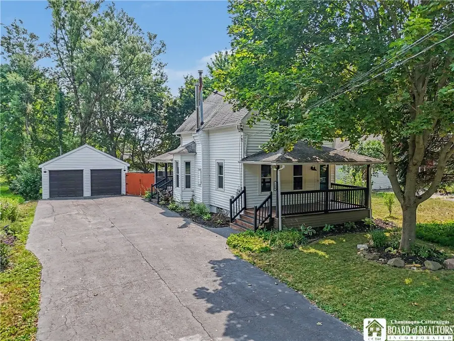 1369 Sturgeon Point Road, Derby, NY 14047 - #2