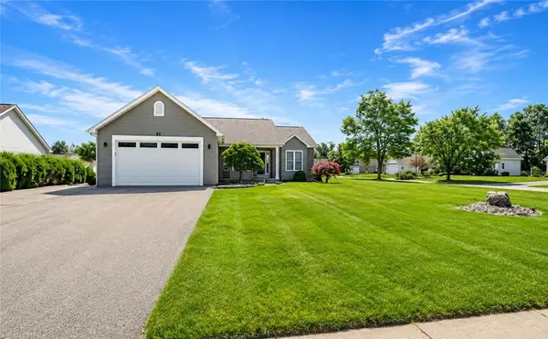 81 Venetia View Circle, Greece, NY 14626